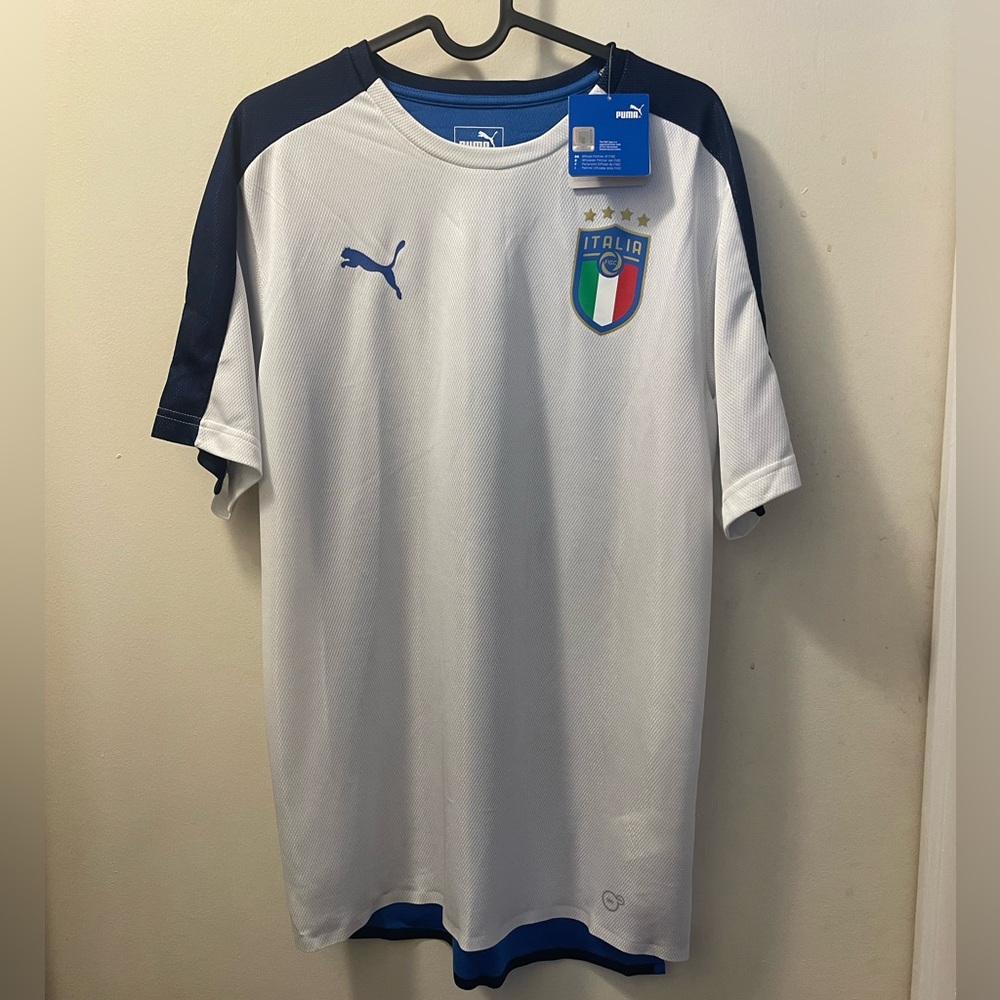 Men’s Puma Soccer Jersey